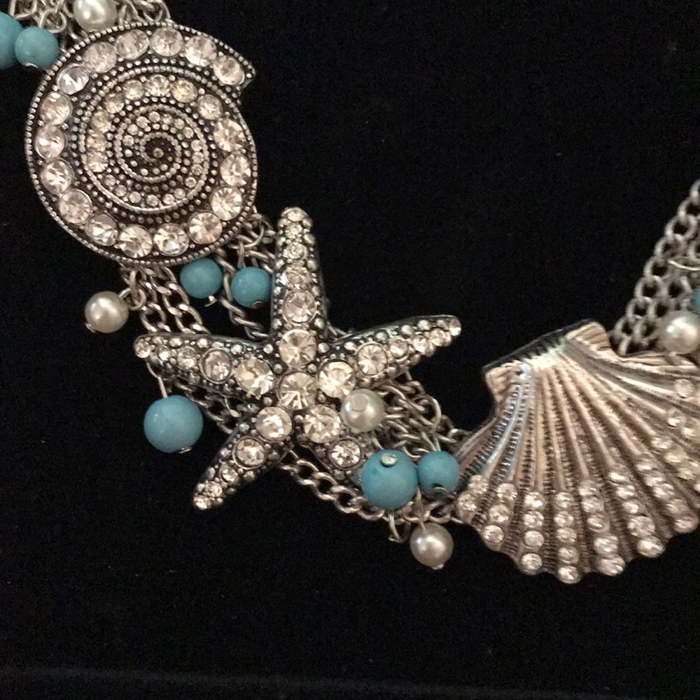 Jewelry Set - Picture 8 of 8